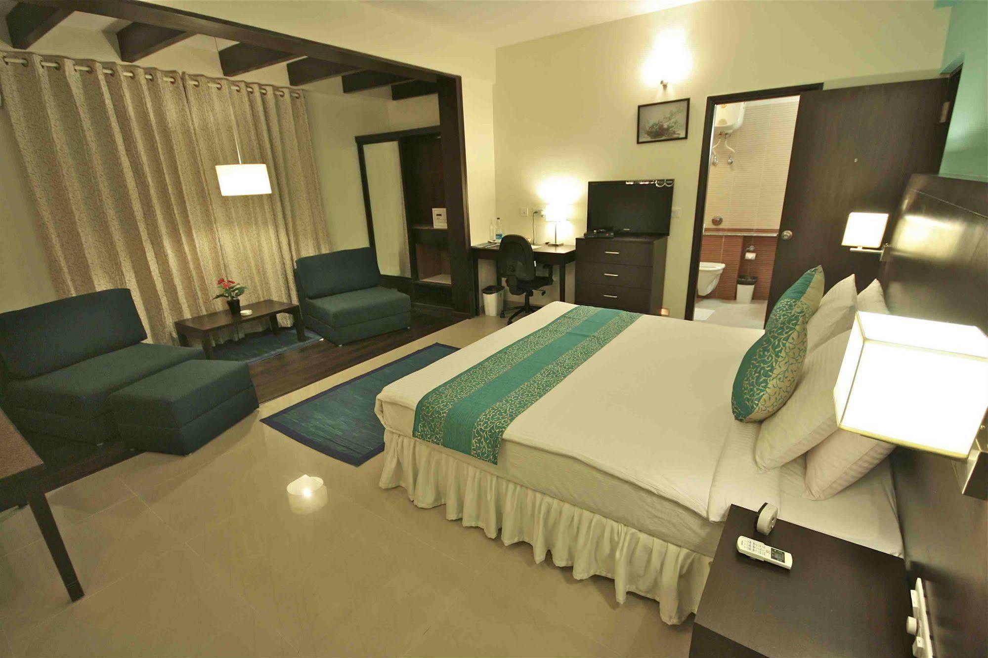 Treebo Trend Sterling Suites Inn Bangalore Luaran gambar