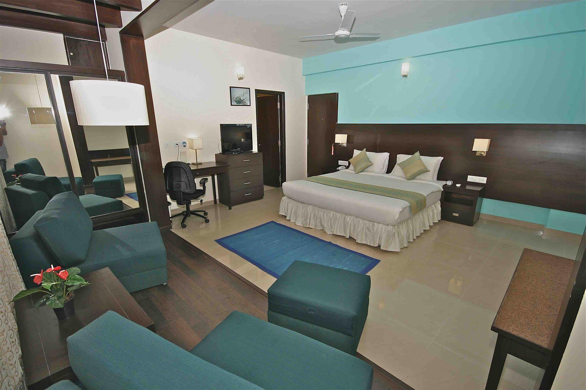 Treebo Trend Sterling Suites Inn Bangalore Luaran gambar