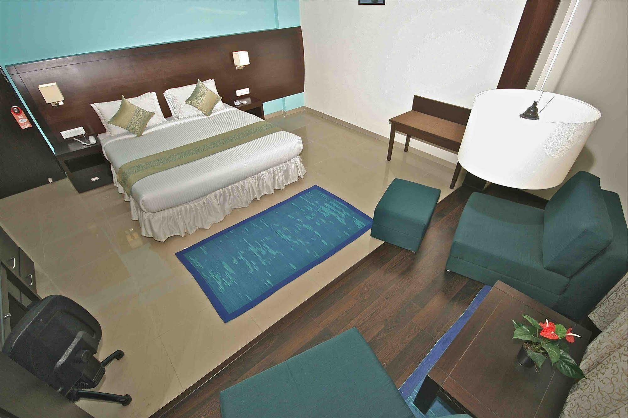 Treebo Trend Sterling Suites Inn Bangalore Luaran gambar